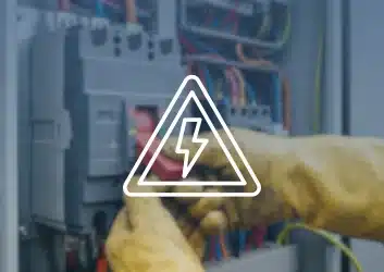 Électrocution et électrisation : prévention du risque électrique